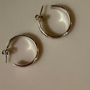 Classic Silver Hoop Earrings - Elegant Everyday Hoops